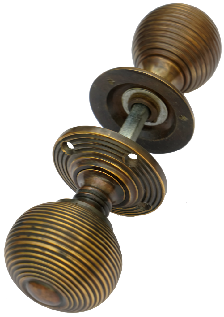Large Antique Brass Beehive Turning Handle – Chloe Alberry Ltd.